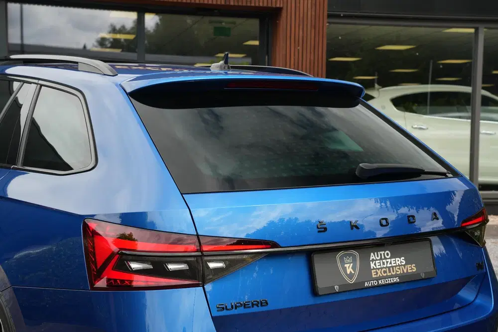Skoda Superb 1.4 iV Sportline Panoramadak Canton 360 C uit 2021, foto 13