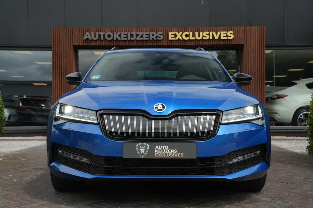 Skoda Superb 1.4 iV Sportline Panoramadak Canton 360 C uit 2021, foto 3