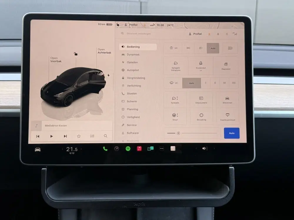 Tesla Model Y Performance AWD 75kWh uit 2023, foto 19