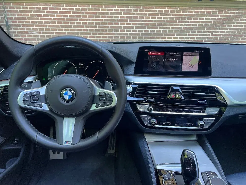 BMW 5-serie 540i xDrive M-Sport uit 2019, foto 15