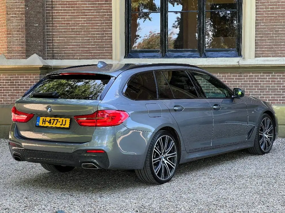 BMW 5-serie 540i xDrive M-Sport uit 2019, foto 5