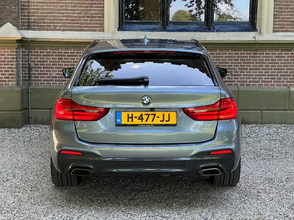 BMW 5-serie 540i xDrive M-Sport uit 2019, foto 6