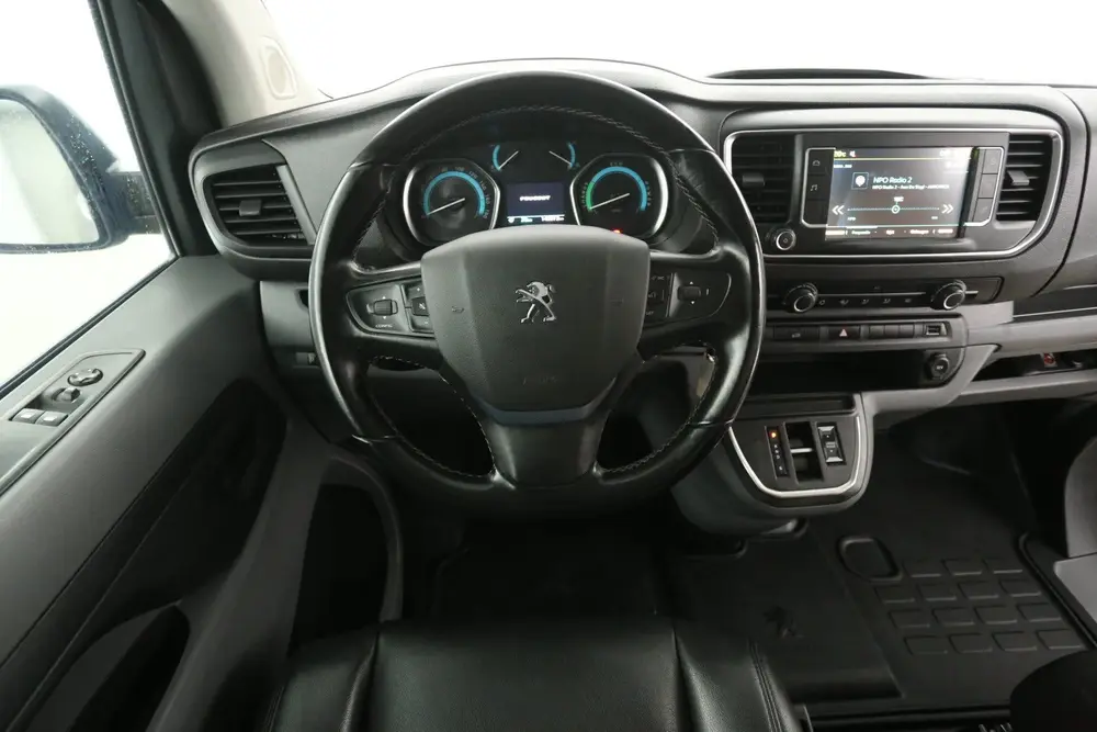 Fiat Scudo Peugeot E-Expert 75 kWh L2H1 uit 2022, foto 2
