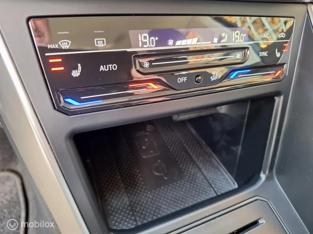 Volkswagen Polo 1.0 TSI Life Business Adap. Cruise-Control uit 2023, foto 17