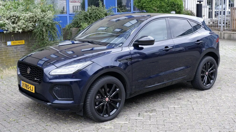 Jaguar E-Pace 1.5 P300e AWD R-Dynamic S incl. BTW uit 2023, foto 2