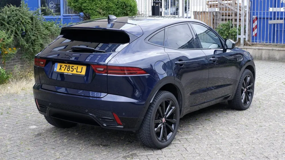 Jaguar E-Pace 1.5 P300e AWD R-Dynamic S incl. BTW uit 2023, foto 6
