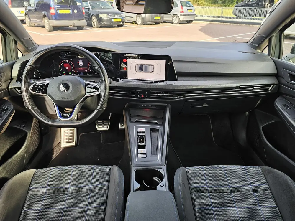 Volkswagen Golf 1.4 eHybrid GTE | LED | ACC | Sporstoelen | uit 2021, foto 3