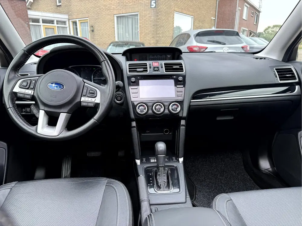 Subaru Forester 2.0 Premium NL Auto, Vol Opties. (bj 2019) uit 2019, foto 6