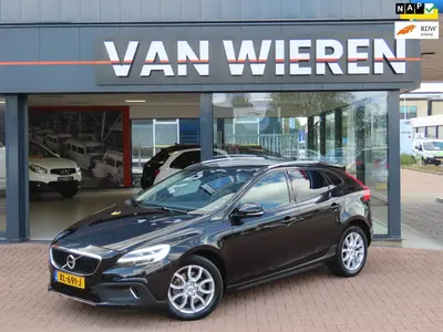 Volvo V40 Cross Country 1.5 T3 Polar+ Luxury Trekhaak Leder uit 2019