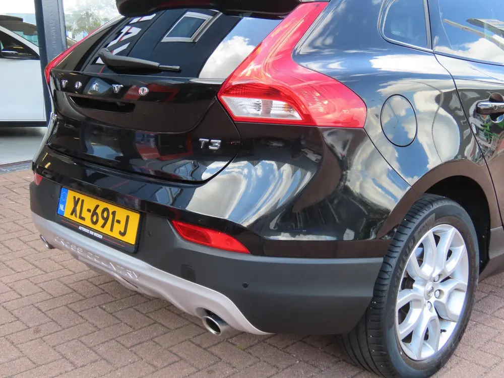 Volvo V40 Cross Country 1.5 T3 Polar+ Luxury Trekhaak Leder uit 2019, foto 6