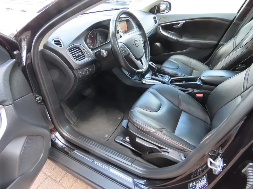 Volvo V40 Cross Country 1.5 T3 Polar+ Luxury Trekhaak Leder uit 2019, foto 7
