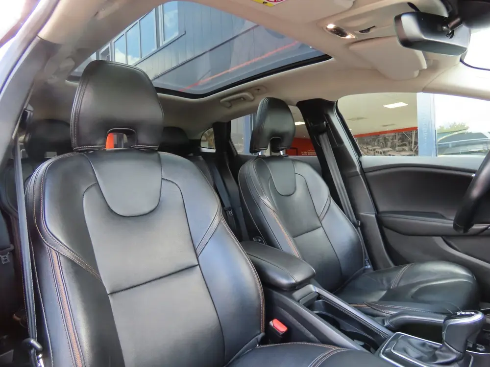 Volvo V40 Cross Country 1.5 T3 Polar+ Luxury Trekhaak Leder uit 2019, foto 9