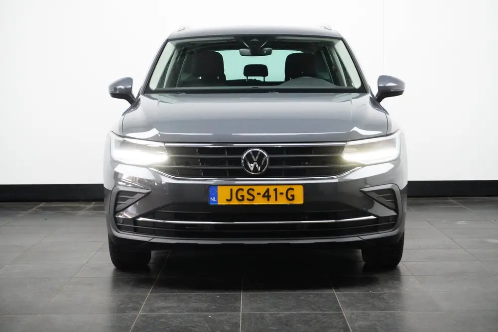 Volkswagen Tiguan 1.5 TSI 150 PK DSG Life Business uit 2023, foto 2