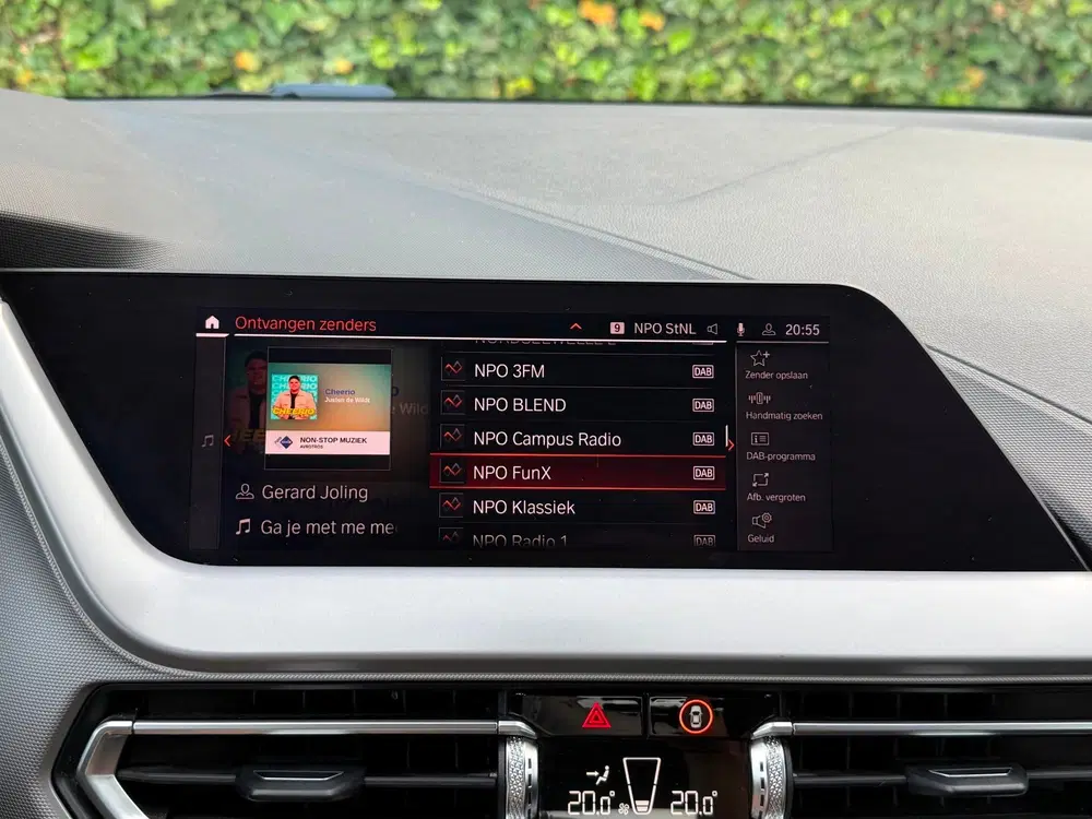 BMW 1-serie 118i uit 2020, foto 18