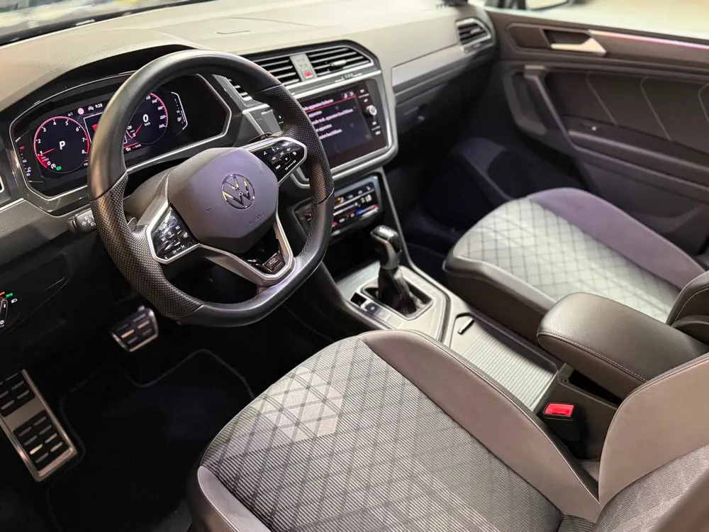 Volkswagen Tiguan 1.5 TSI Elegance | R line | Pano | Trekhaa uit 2020, foto 15