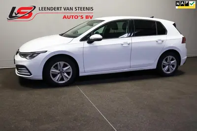 Volkswagen Golf 1.0 TSI Life uit 2021