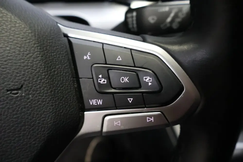 Volkswagen Golf 1.0 TSI Life uit 2021, foto 20