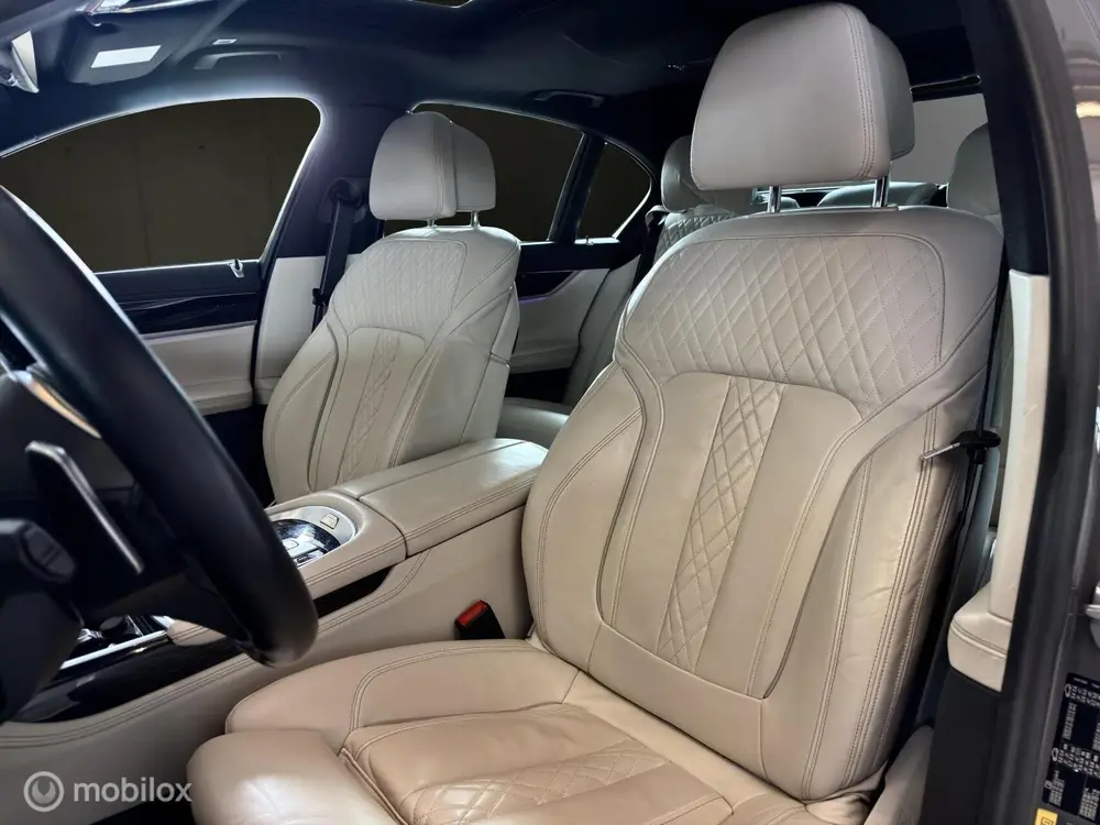 BMW 7-serie 745e M Sport uit 2020, foto 10