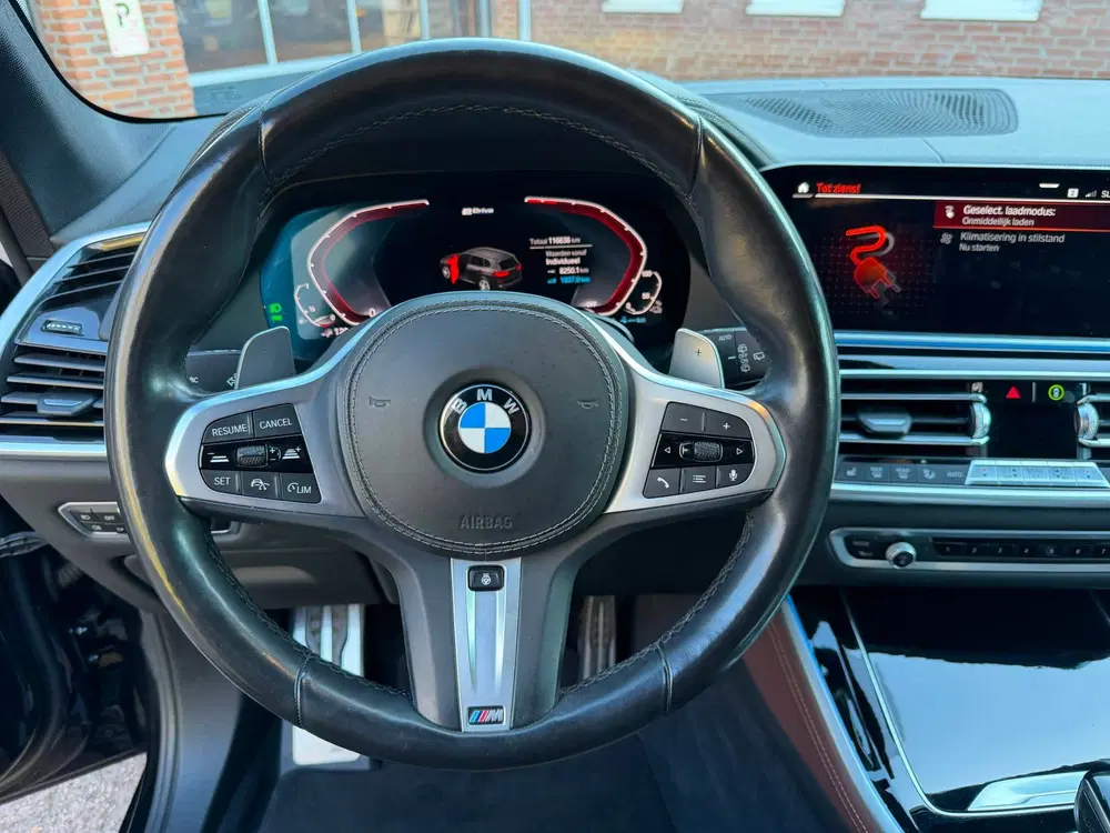 BMW X5 XDrive45e High Executive uit 2020, foto 16
