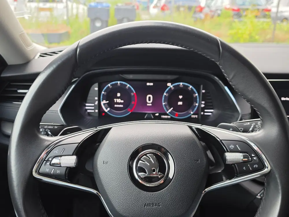 Skoda Octavia 1.0 e-TSI Business Edition uit 2021, foto 10