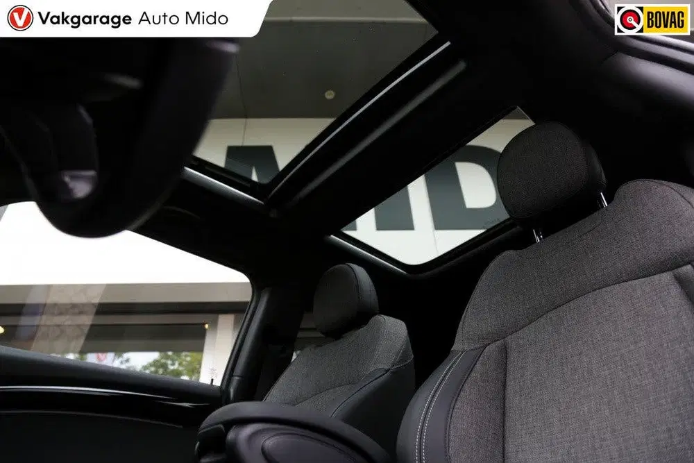 Mini Cooper 1.5 Automaat Cooper Camden Plus Edition uit 2022, foto 13