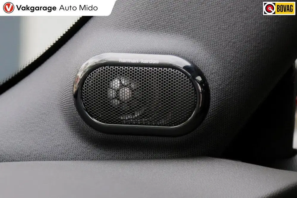 Mini Cooper 1.5 Automaat Cooper Camden Plus Edition uit 2022, foto 17