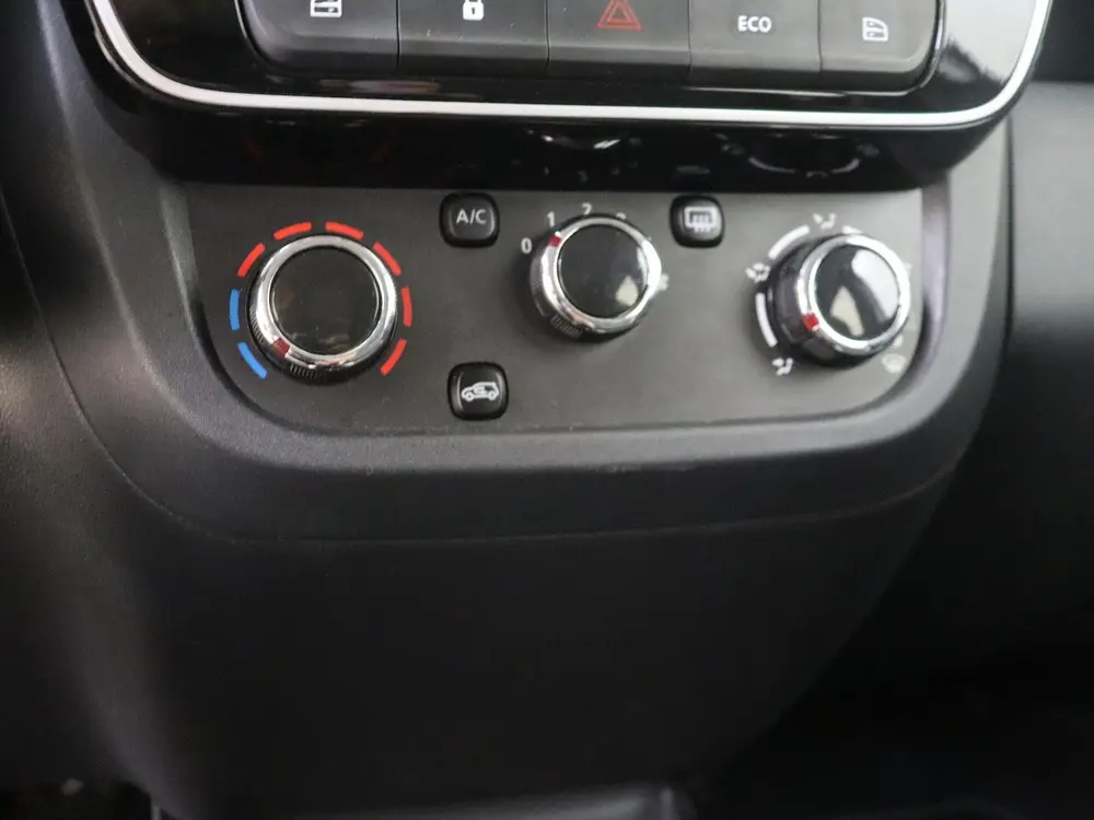 Dacia Spring Essential 27 kWh 23dkm uit 2023, foto 17