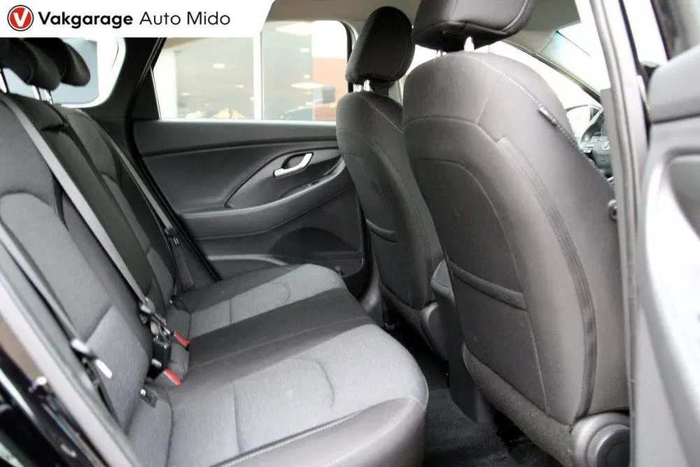 Hyundai i30 1.0 T-GDi MHEV Automaat Comfort Smart uit 2023, foto 13
