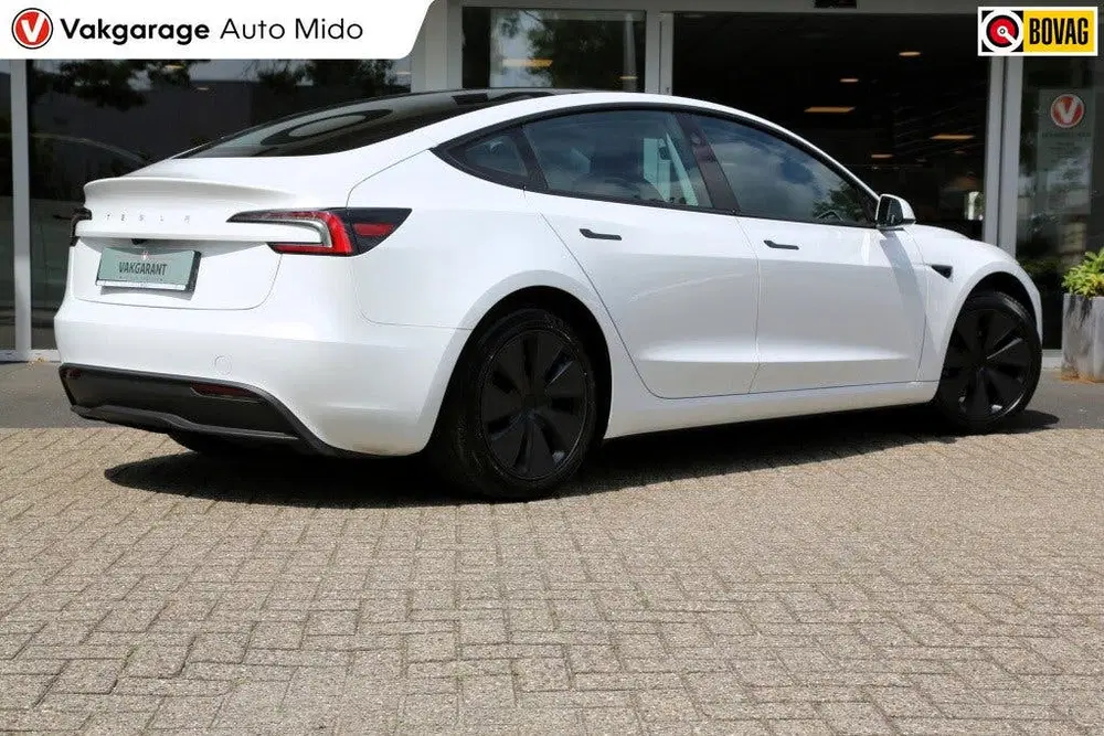 Tesla Model 3 Premium Long Range RWD 78kWh uit 2025, foto 16