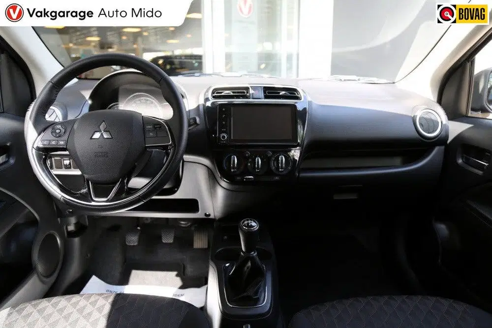 Mitsubishi Space Star 1.2 Dynamic uit 2024, foto 3