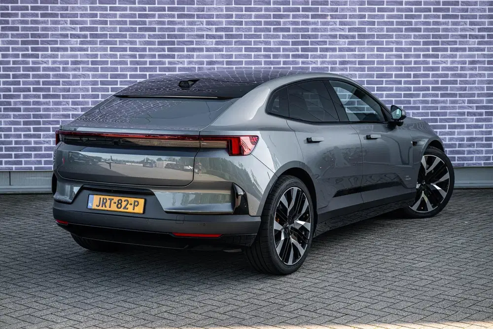 Polestar 4 Long Range Dual motor Performance Prime 10 uit 2026, foto 16
