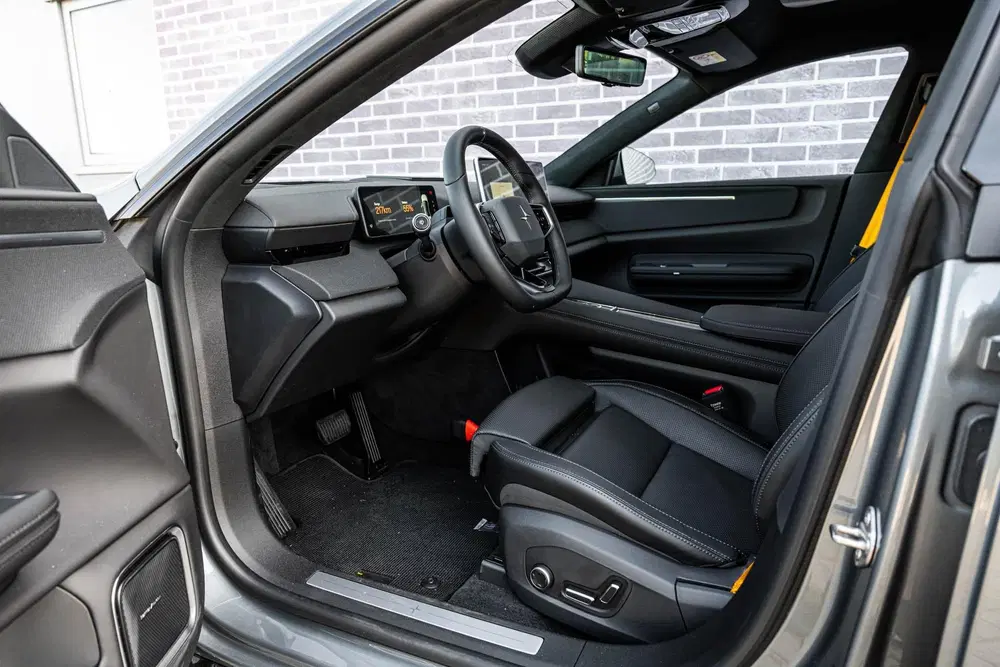 Polestar 4 Long Range Dual motor Performance Prime 10 uit 2026, foto 17