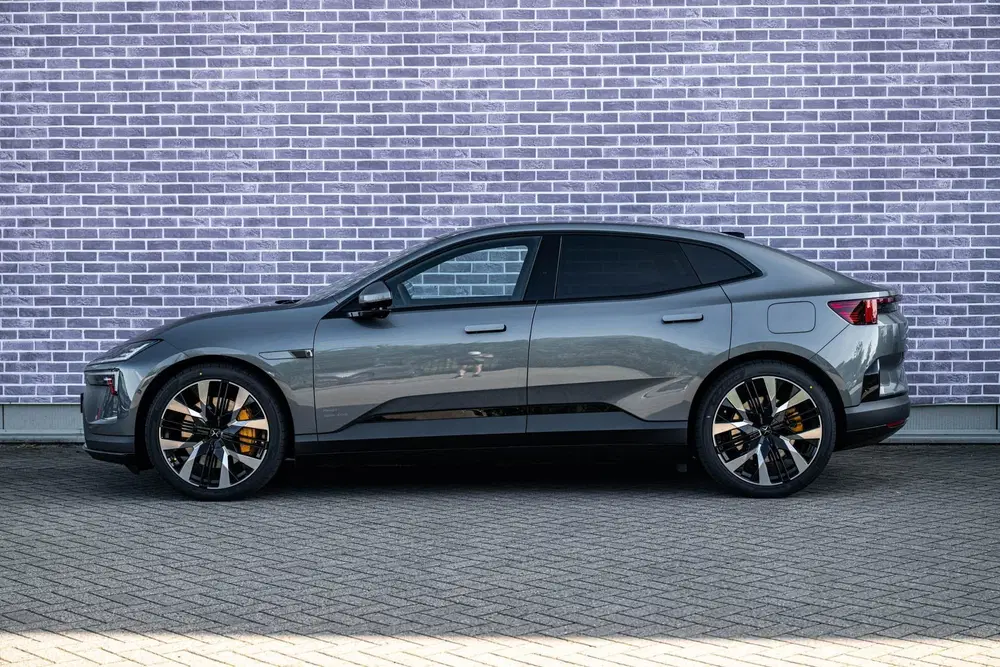 Polestar 4 Long Range Dual motor Performance Prime 10 uit 2026, foto 4