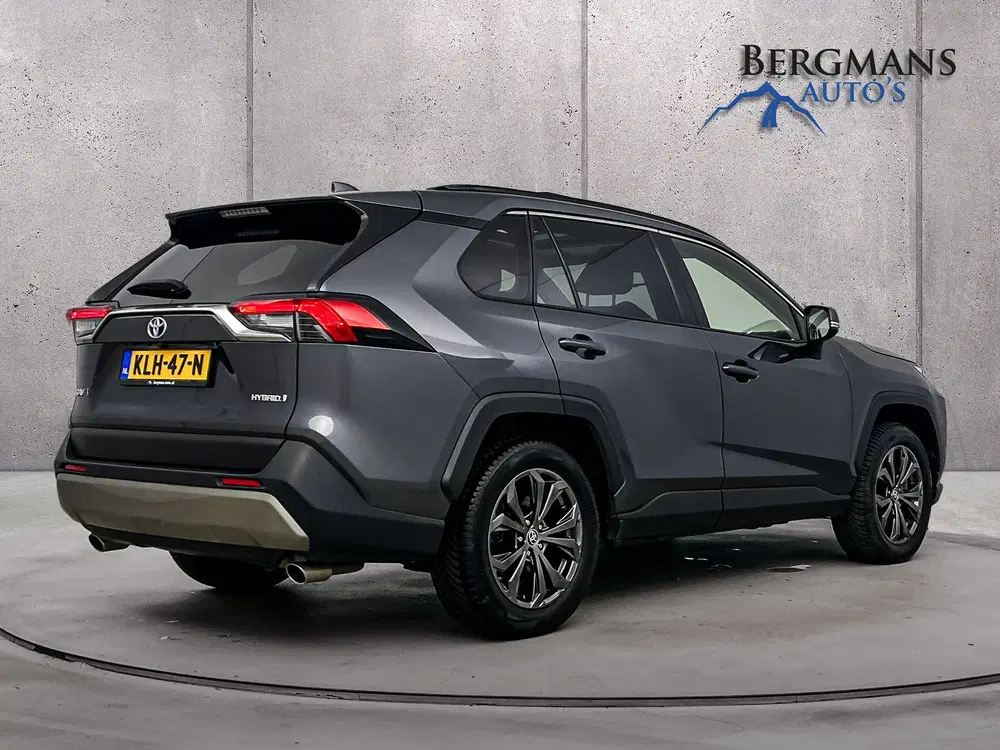 Toyota RAV 4 uit 2022, foto 2