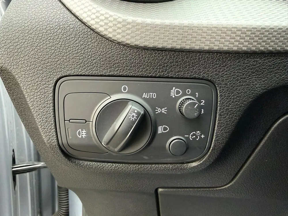 Audi Q2 35 TFSI Pro Line uit 2019, foto 19