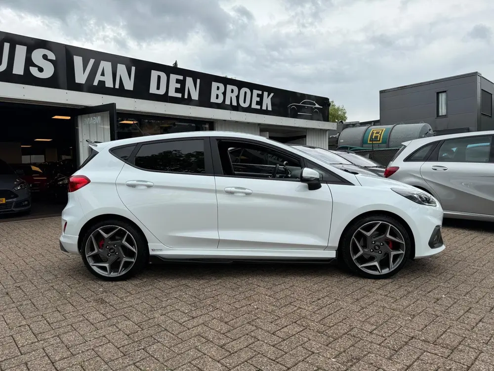 Ford Fiesta ST-3 200Pk 5Deurs|Maxton|Navi|Cruise|Climate|Rec uit 2019, foto 8