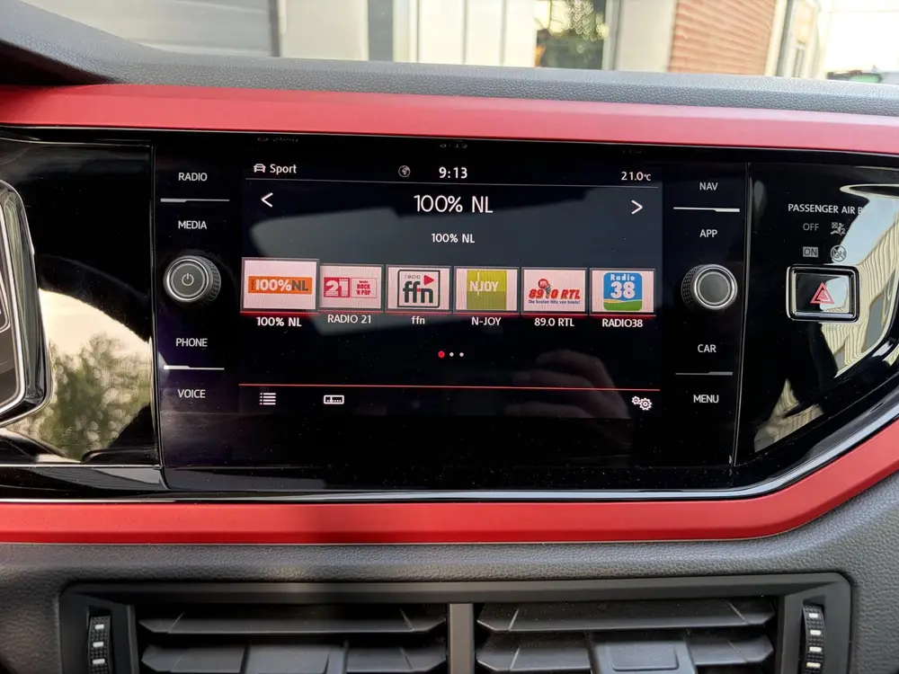 Volkswagen Polo 2.0 TSI GTI | CarPlay | Stoel verwarming | C uit 2019, foto 16