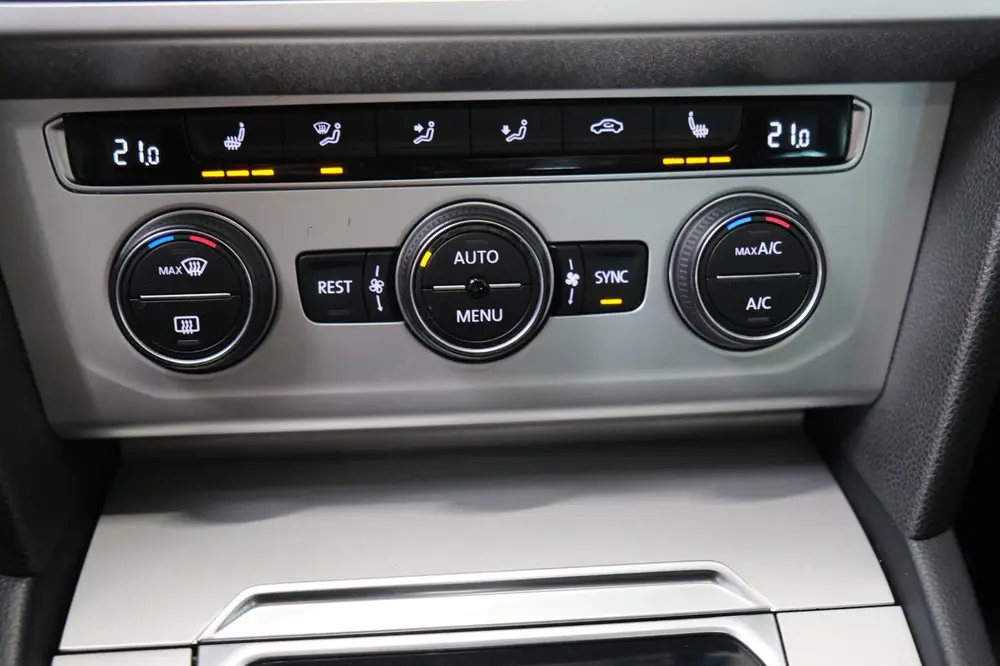 Volkswagen Passat Variant 1.5 TSI Comfortline Business Autom uit 2019, foto 20