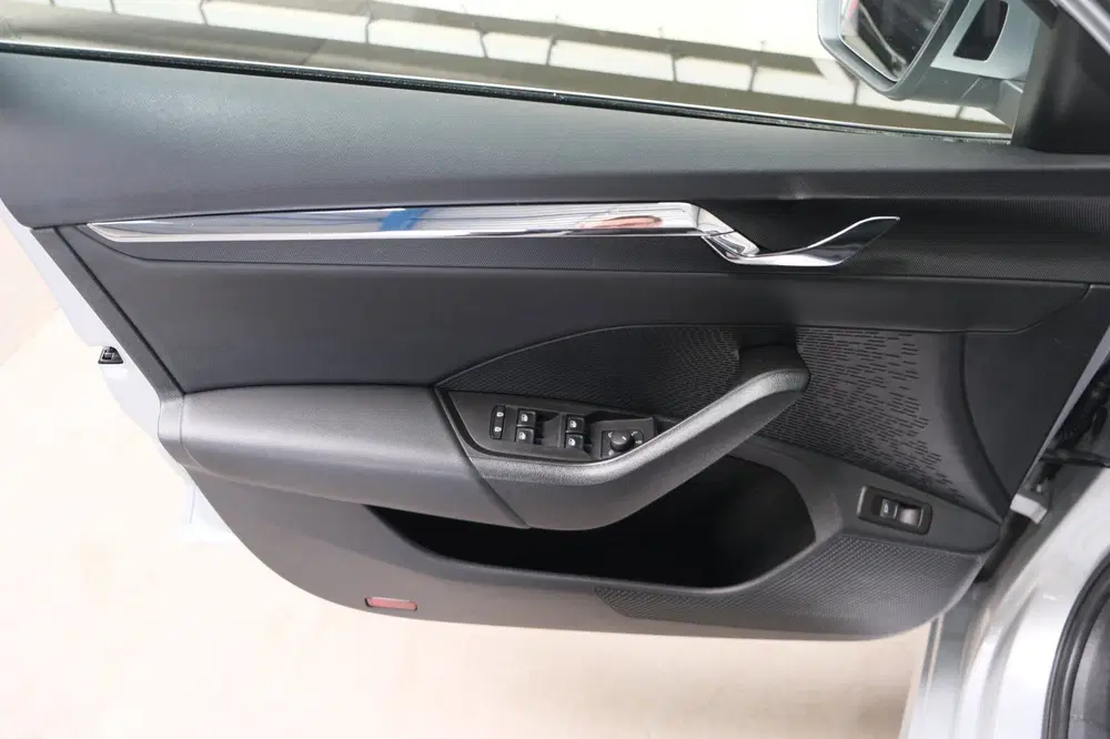 Skoda Octavia 1.0 e-TSI Business Edition Plus uit 2020, foto 13