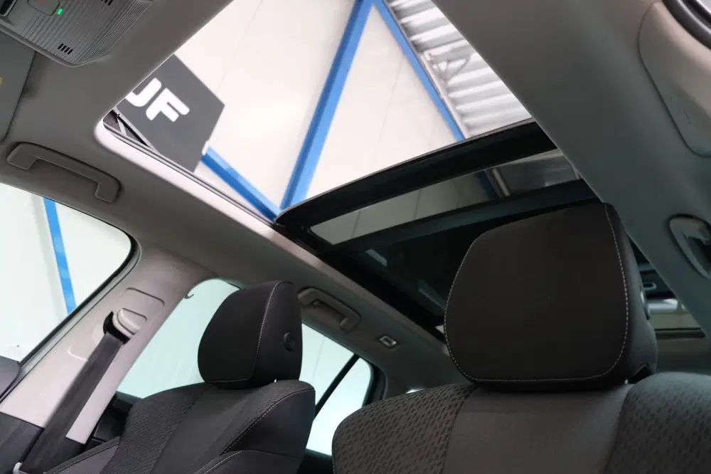 Skoda Octavia 1.0 e-TSI Business Edition Plus uit 2020, foto 18
