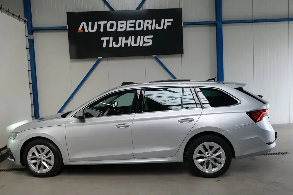 Skoda Octavia 1.0 e-TSI Business Edition Plus uit 2020, foto 5