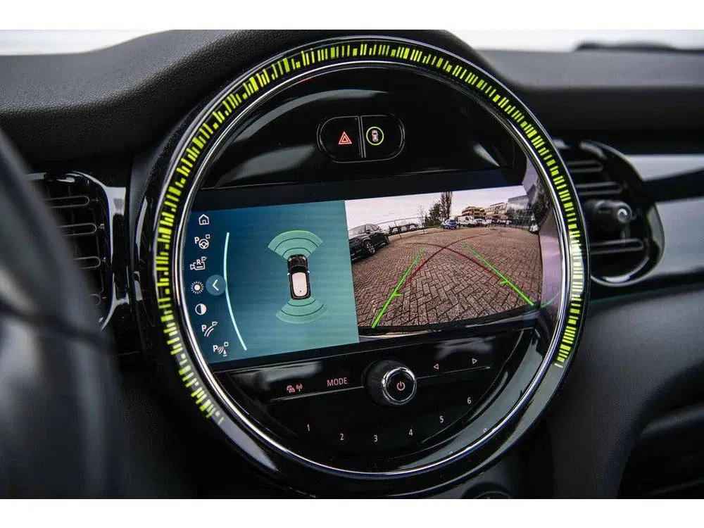 Mini John Cooper Works 2.0 231pk uit 2021, foto 19