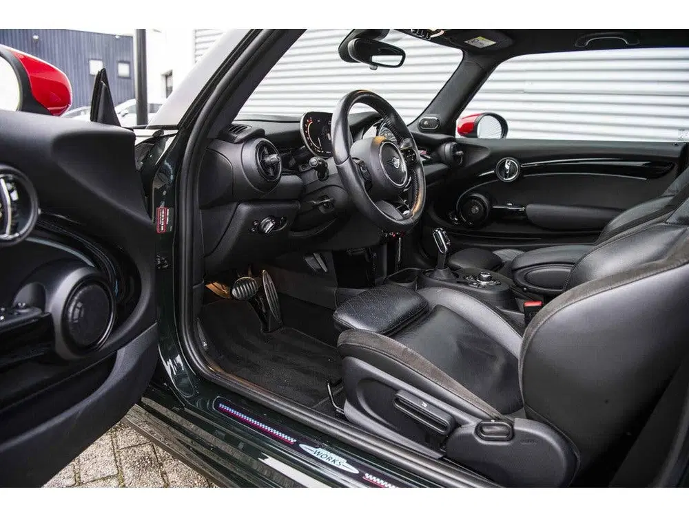 Mini John Cooper Works 2.0 231pk uit 2021, foto 5