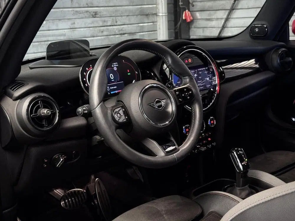 Mini John Cooper Works JCW 2.0 231pk uit 2022, foto 5