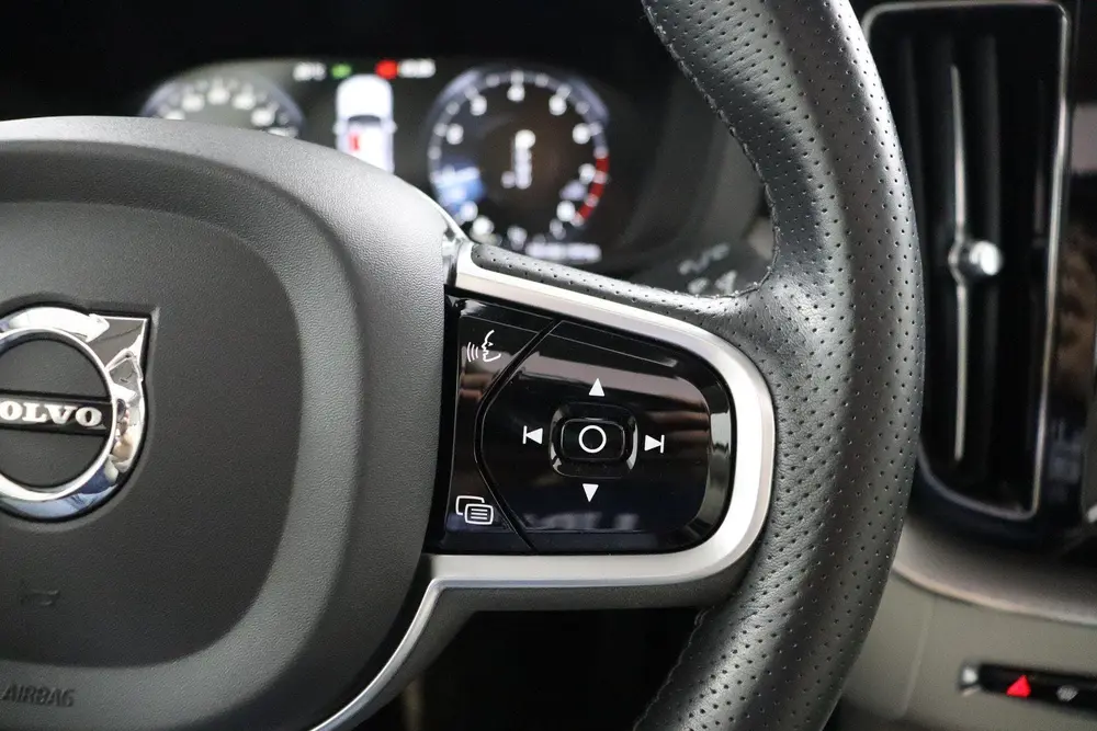 Volvo XC60 2.0 T5 Inscription |NAP|1e eigenaar|Pano|Memory|L uit 2019, foto 17