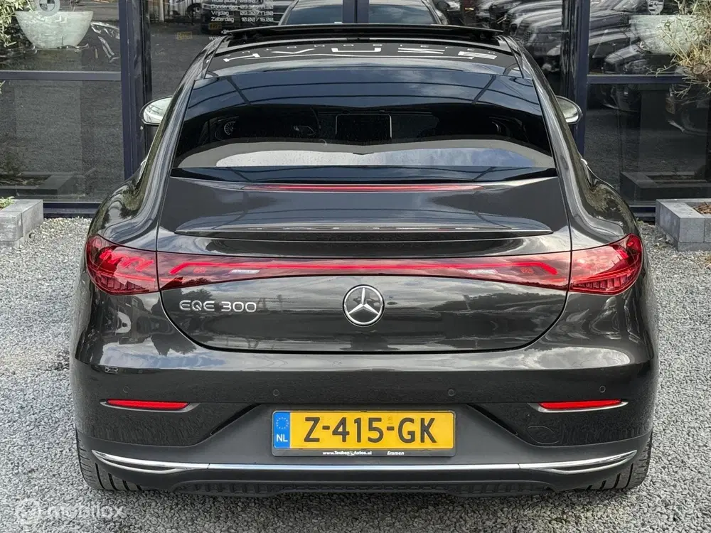 Mercedes-Benz EQE 300 Business Edition 89 kWh uit 2024, foto 6