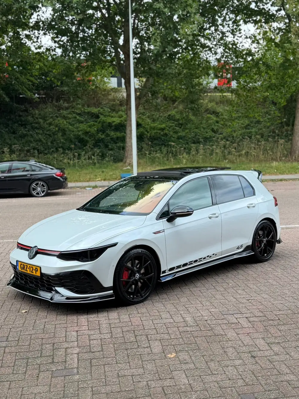 Volkswagen Golf 2.0 TSI OPF 221KW Dsg7 2021 Wit uit 2021