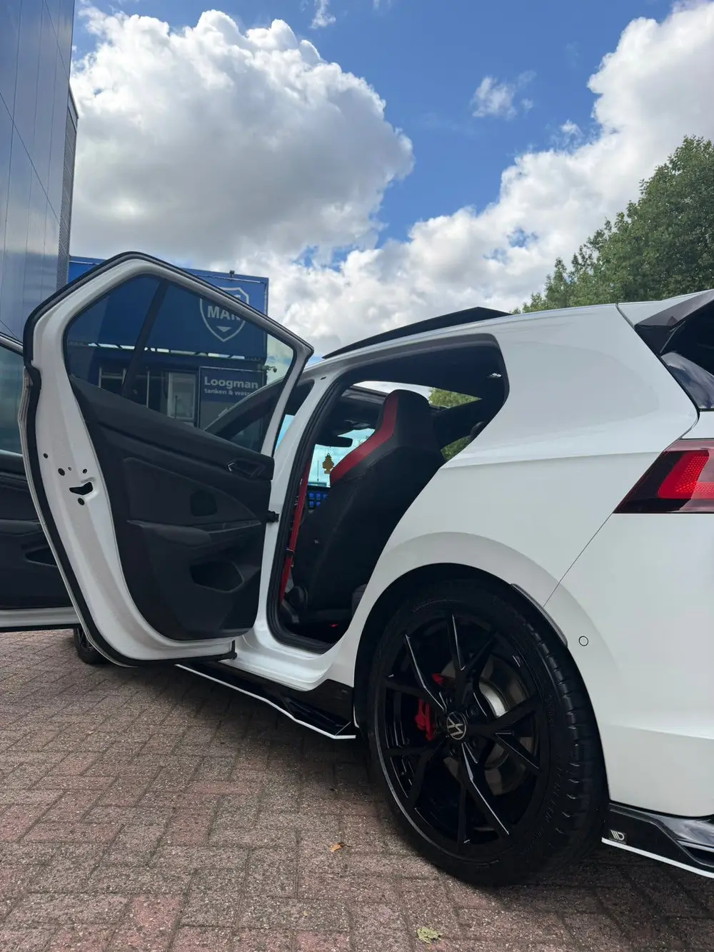 Volkswagen Golf 2.0 TSI OPF 221KW Dsg7 2021 Wit uit 2021, foto 18