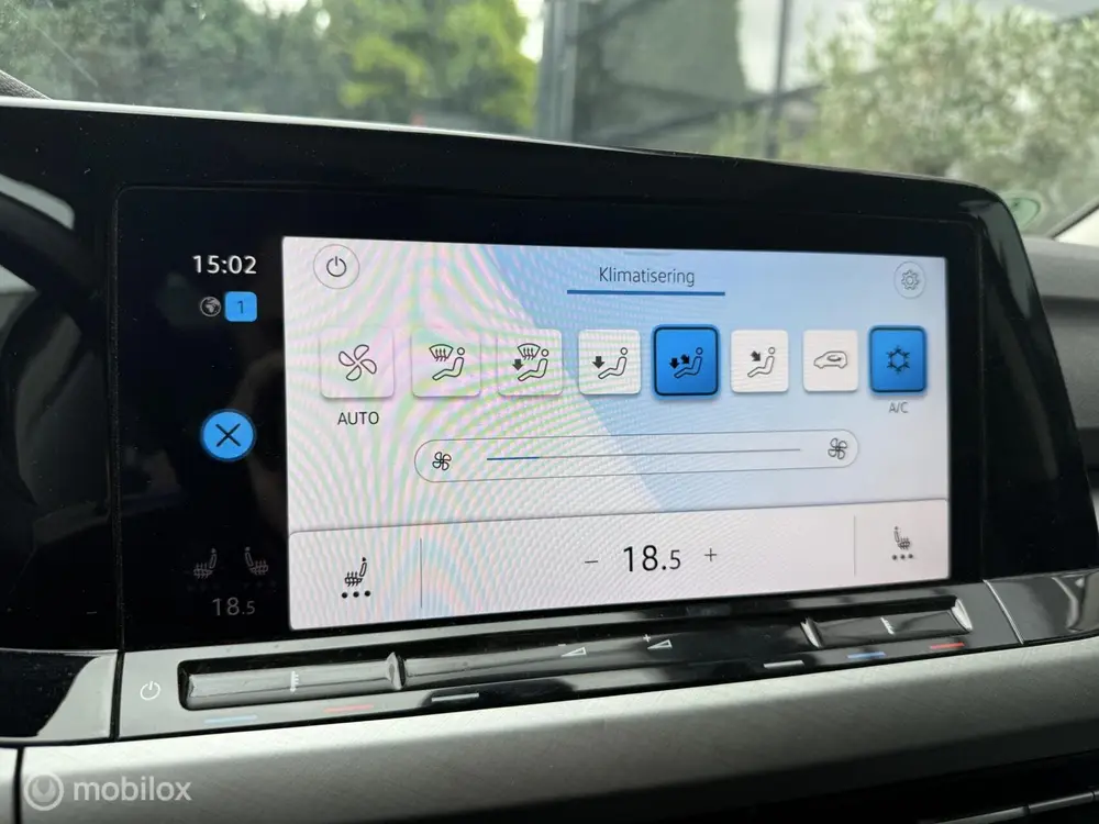 Volkswagen Golf Variant 1.0 eTSI Life Business|Pano|Lane|Sfe uit 2021, foto 10