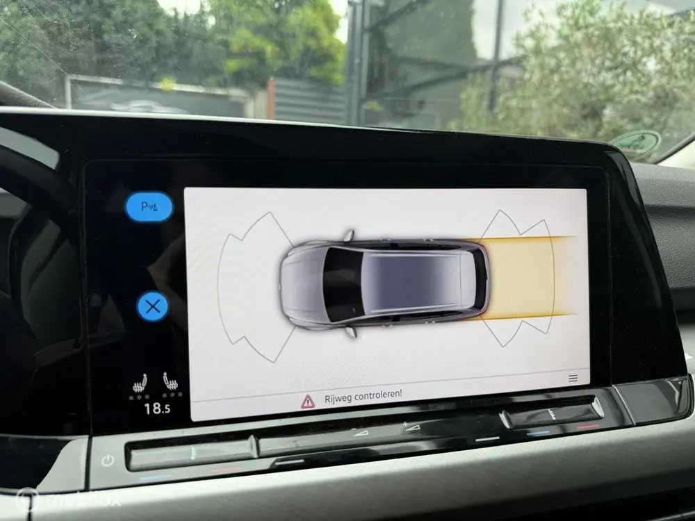 Volkswagen Golf Variant 1.0 eTSI Life Business|Pano|Lane|Sfe uit 2021, foto 8